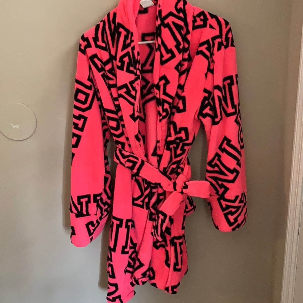 PINK bathrobe M/L